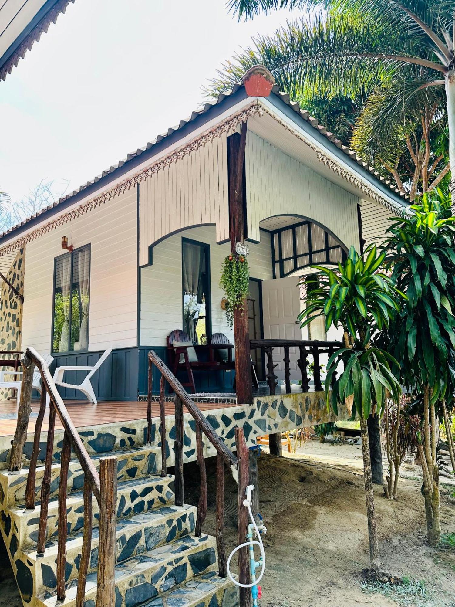 Hotel Koh Kood Garden House Ban Lak Uan Exterior foto
